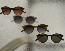 Load image into Gallery viewer, ALEX - Honey Juliet Honey Juliet