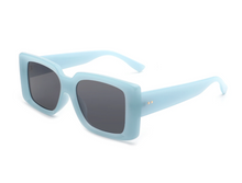 Load image into Gallery viewer, Milan